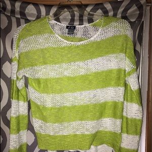 Dots size large summer sweater lime and white